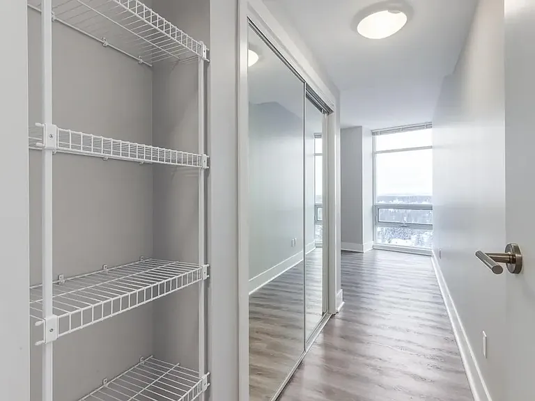 2160 Paliswood Rd SW — Photo 30