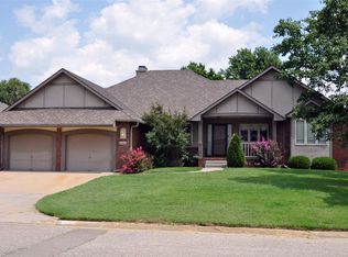 2402 N Ridgeside Cir, Wichita, KS 67205