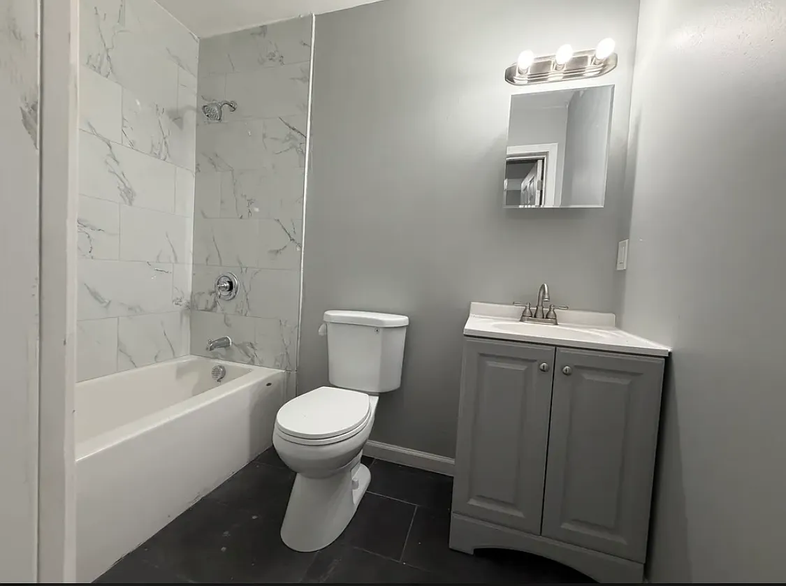 4 bed, 1300 sqft, $1,950 — Photo 4
