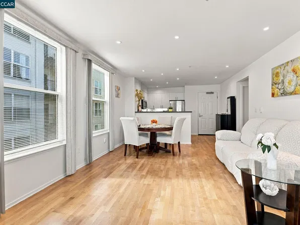 3981 Alemany Blvd APT 312, San Francisco, CA 94132