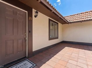 300 Gorge Rd BLDG 300 #25, Cliffside Park Boro, NJ 07010