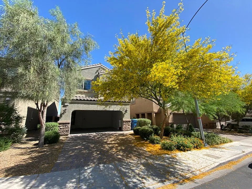 1116 Bradley Bay Ave