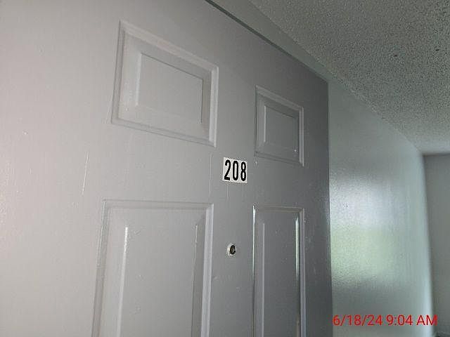 Unit Photo