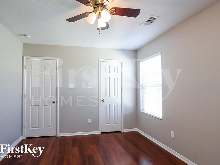 7819 Adonis Ave — Photo 12