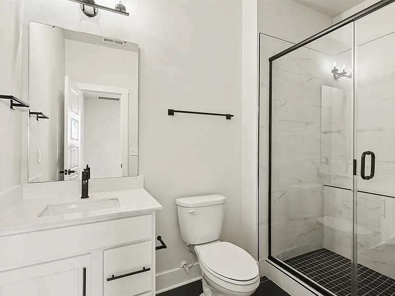 7920 Sansom Cir — Photo 27