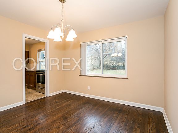 3rd image of 2916 Veazey Ave