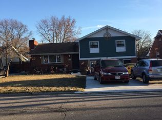 2301 Ann Dr, Toledo, OH 43613