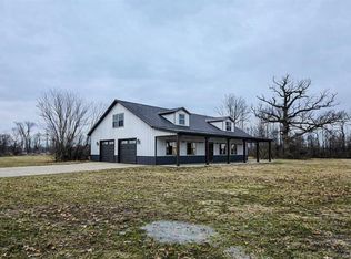 2731 Malibu Dr, Evansville, IN 47725