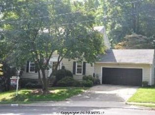 7030 Williamsburg Blvd, Arlington, VA 22213
