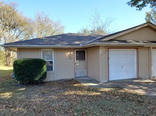 715 NE Banner Dr APT B, Lees Summit, MO 64086