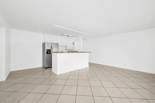 616 Lucerne Ave #5 Photo 1