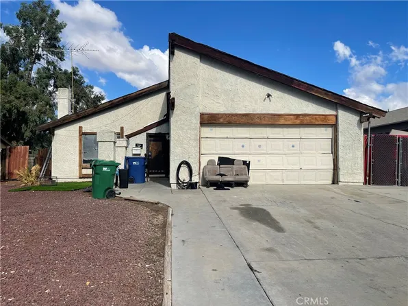 44618 Fenhold St, Lancaster, CA 93535