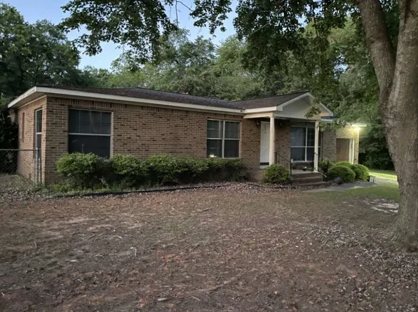 603 Woodland Ave, Attapulgus, GA 39815