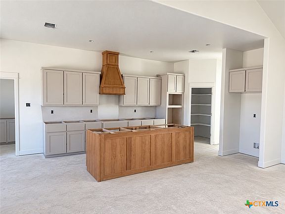 5th image of 4337 Tall Ridge Rd