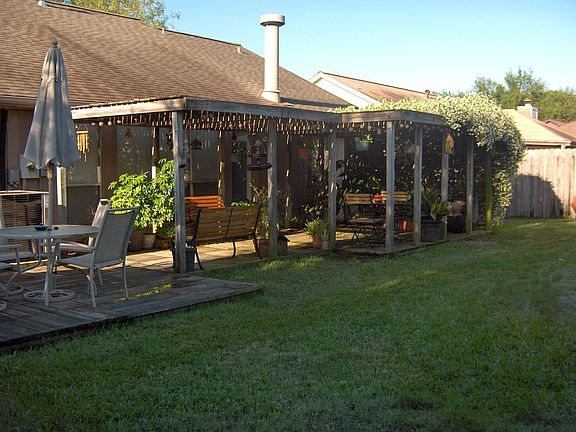 5th image of 10927 Birch Dr