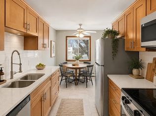 2210 Eldridge Ave E, Saint Paul, MN 55109