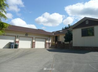 3319 106th Ave E, Puyallup, WA 98372