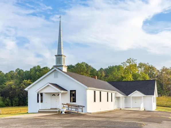 1323 Cedar Springs Rd, Athens, TN 37303