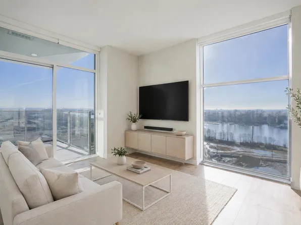 3430 E Kent Ave S #1309, Vancouver, BC V5S 0G7