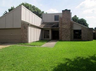 10707 Sageberry Dr, Houston, TX 77089