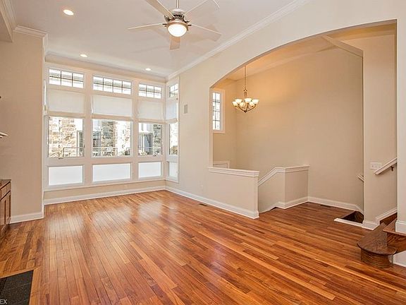 2nd image of 2415 Derbyshire Ct
