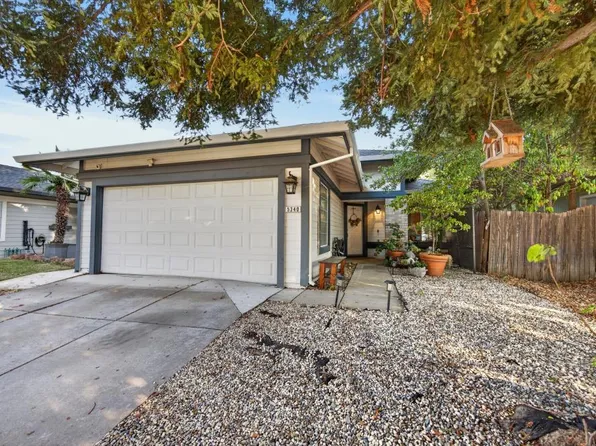 5340 Blue Sapphire Ct, Elk Grove, CA 95758