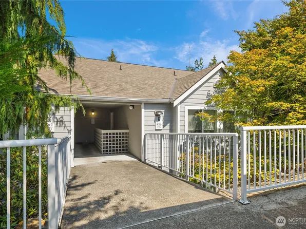 12601 109th Ct NE K103, Kirkland, WA 98034