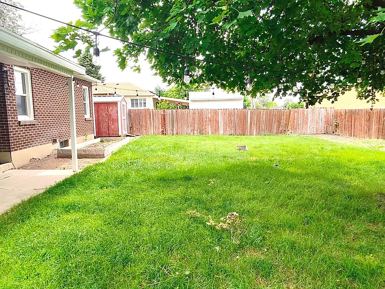 3096 S 1810 E — Photo 35