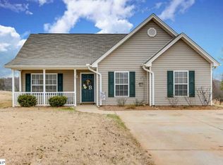 17 Natalie Ct, Greer, SC 29651