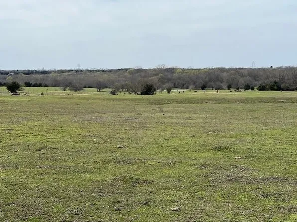 36 County Road 670, Blue Ridge, TX 75424