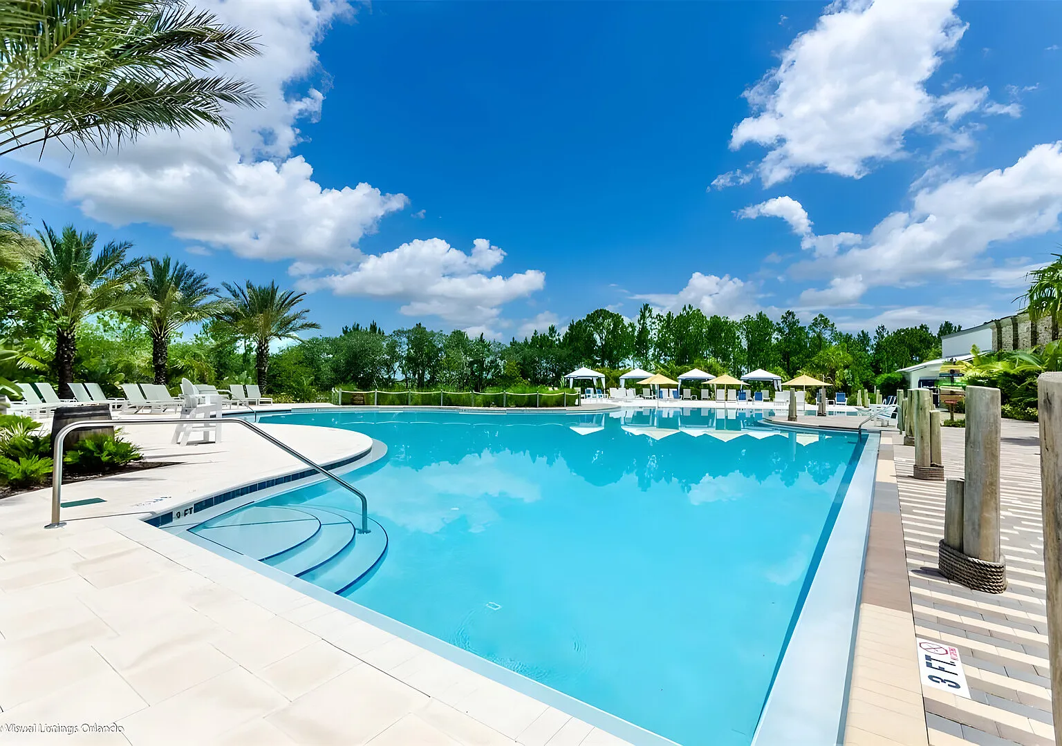 Festive Beautiful 3 BR TH in Gated Resort — Photo 3