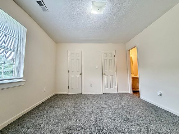 5th image of 2827 McKinley Rd #1A