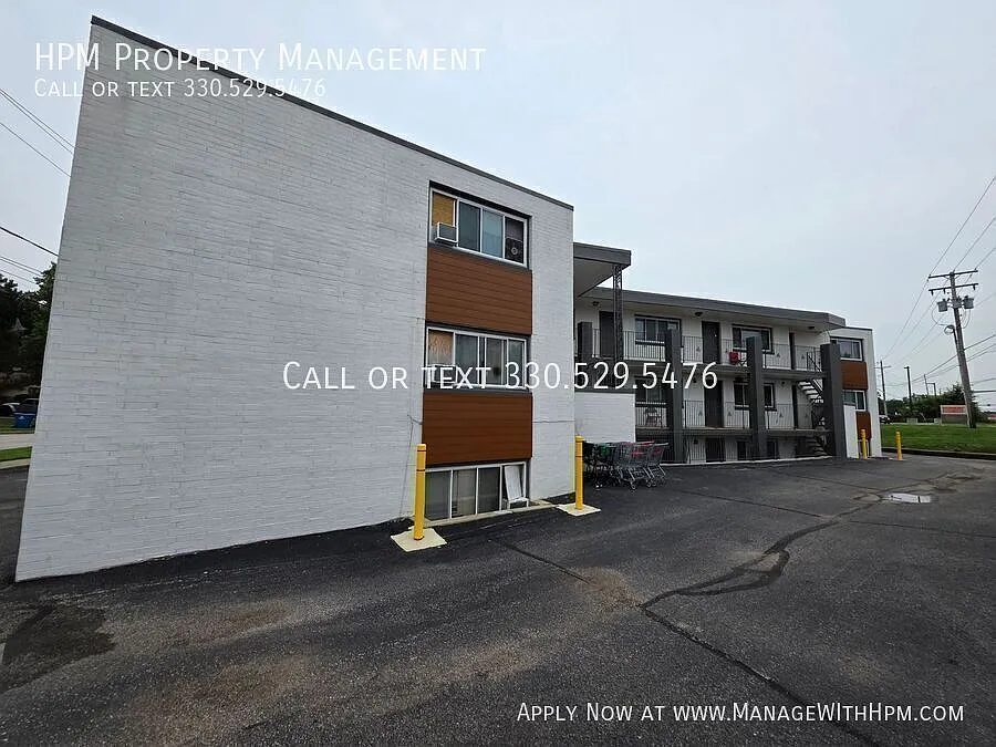Move-In Special First Months Rent Half Off!! — Photo 1