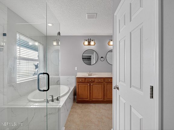 5th image of 1165 CARMONA Place