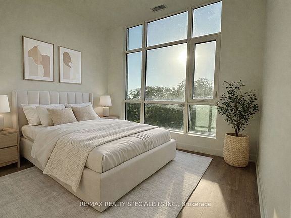 3rd image of 202 Burnhamthorpe Rd E #302