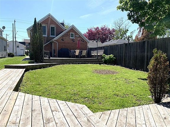 5th image of 40 Saint Andrew St