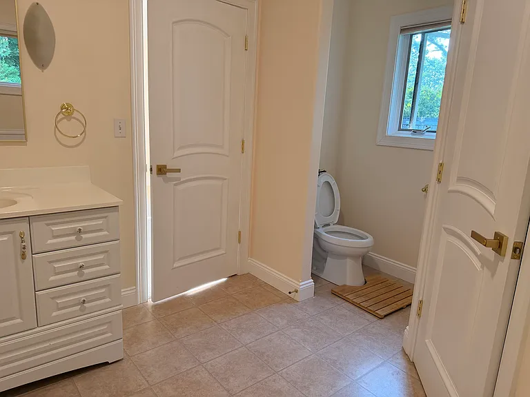 18 Kirby Rd — Photo 15