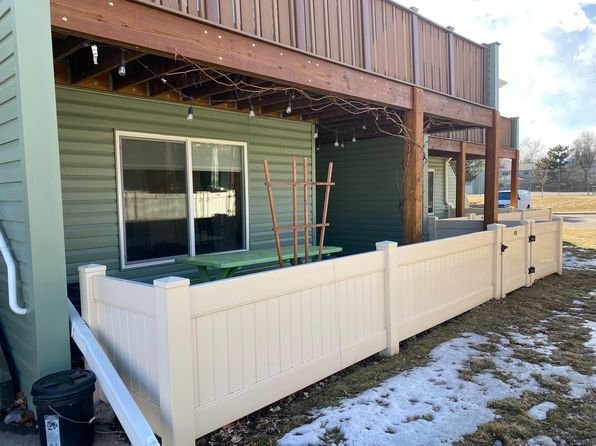 1855 Icarus Dr APT A