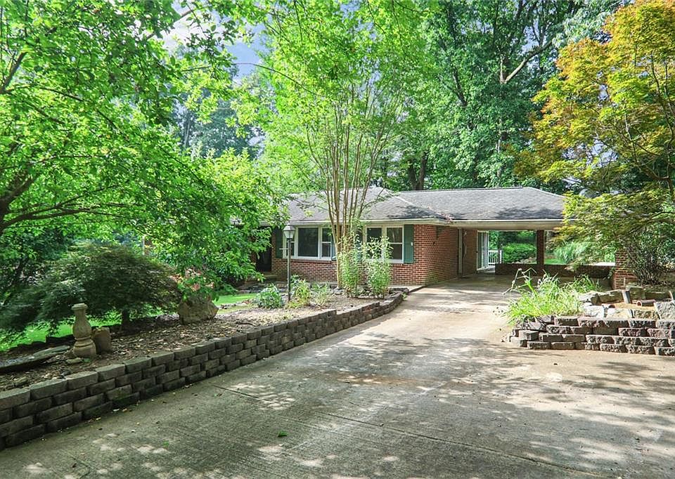 1st image of 2473 Melinda Dr