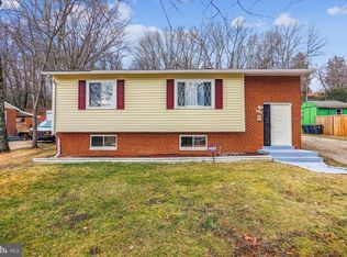 6820 Furman Pkwy, Riverdale, MD 20737