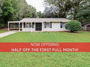 1422 Chalbena Ave, Columbus, GA 31907