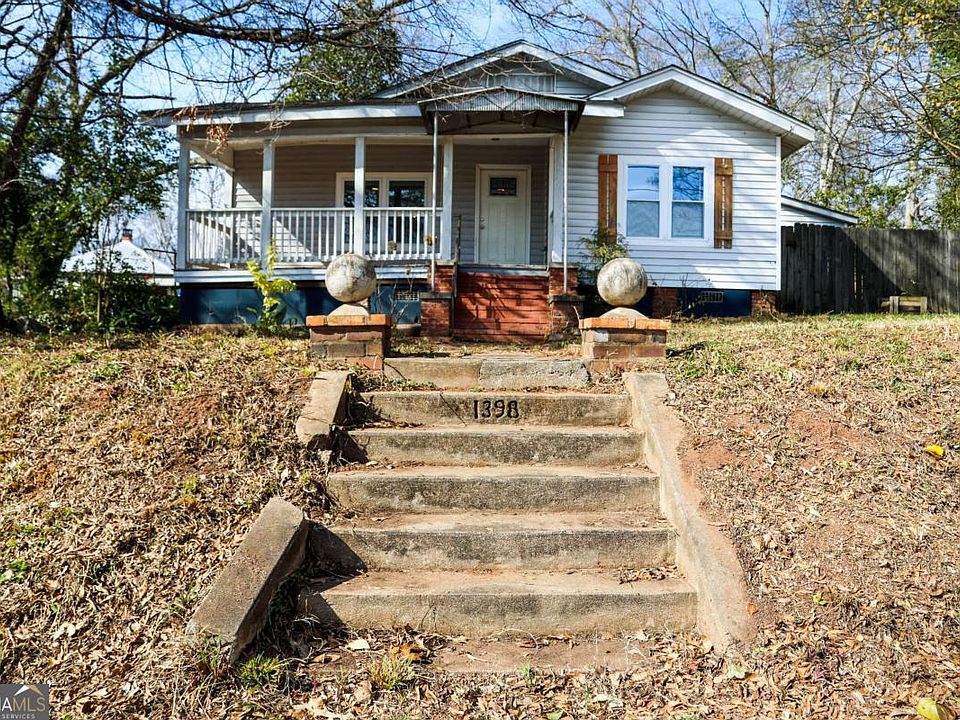1st image of 1398 W Hancock Ave