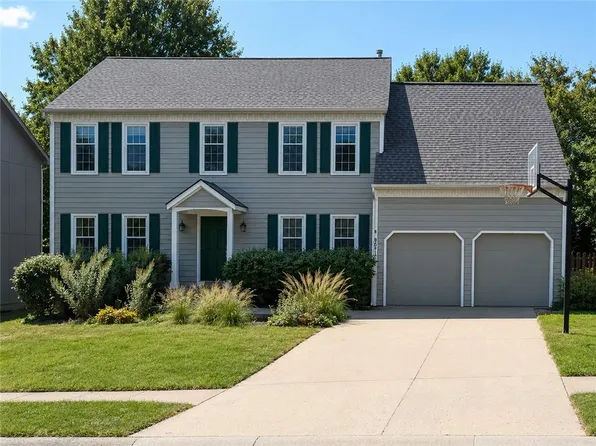 9601 W 129th St, Overland Park, KS 66213