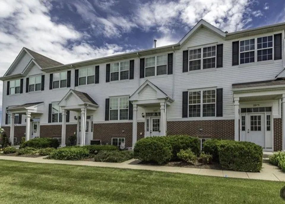 1st image of 2277 Beresford Dr