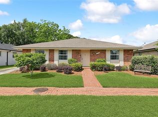 4012 Napoli Dr, Metairie, LA 70002