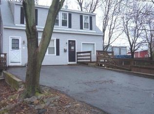 21 Wareham St, Middleboro, MA 02346