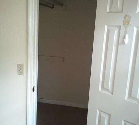 4th image of 3117 Pontiac Dr