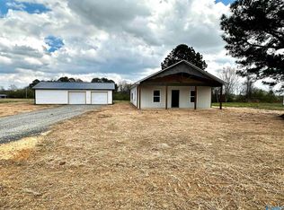 8358 County Road 19, Section, AL 35771