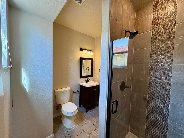 3489 Ash St — Photo 12