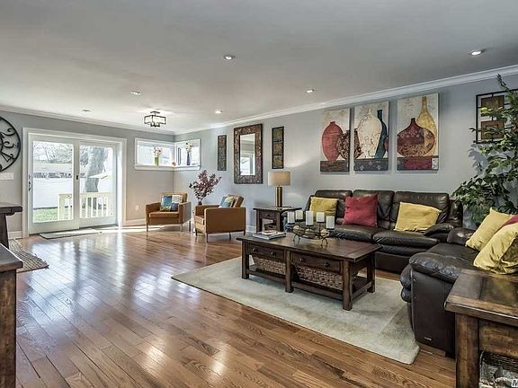 3rd image of 5 Darnley Pl